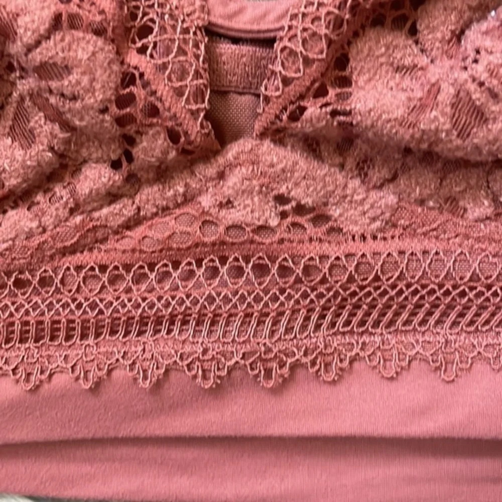 Free People bra bralette mauve lace sexy comfort size Small